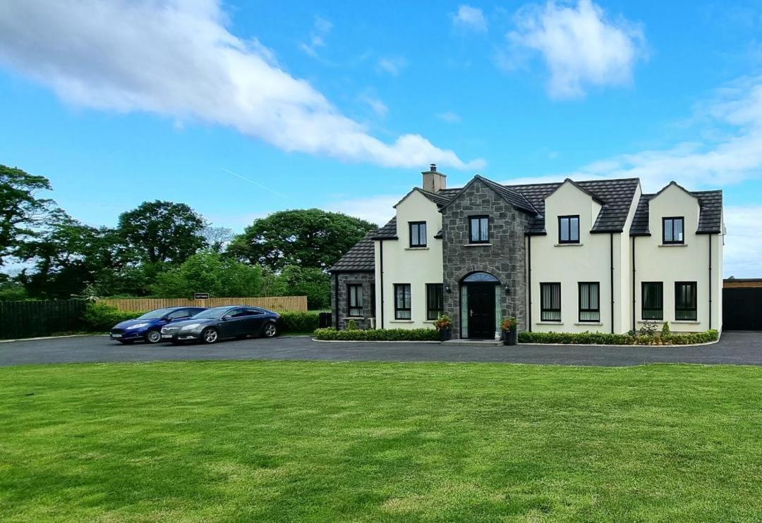 Boutique Country House Aldergrove Crumlin  Exterior photo